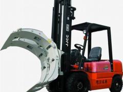 江苏靖江叉车有限公司 旋转夹叉车