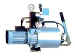 江苏华星重工机械有限公司 江苏华星- 提供搅拌站/稳定高效的卸料闸