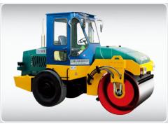 江苏骏马压路机有限公司 江苏骏马压路机公司 - 供应YZ6C型振动压路机